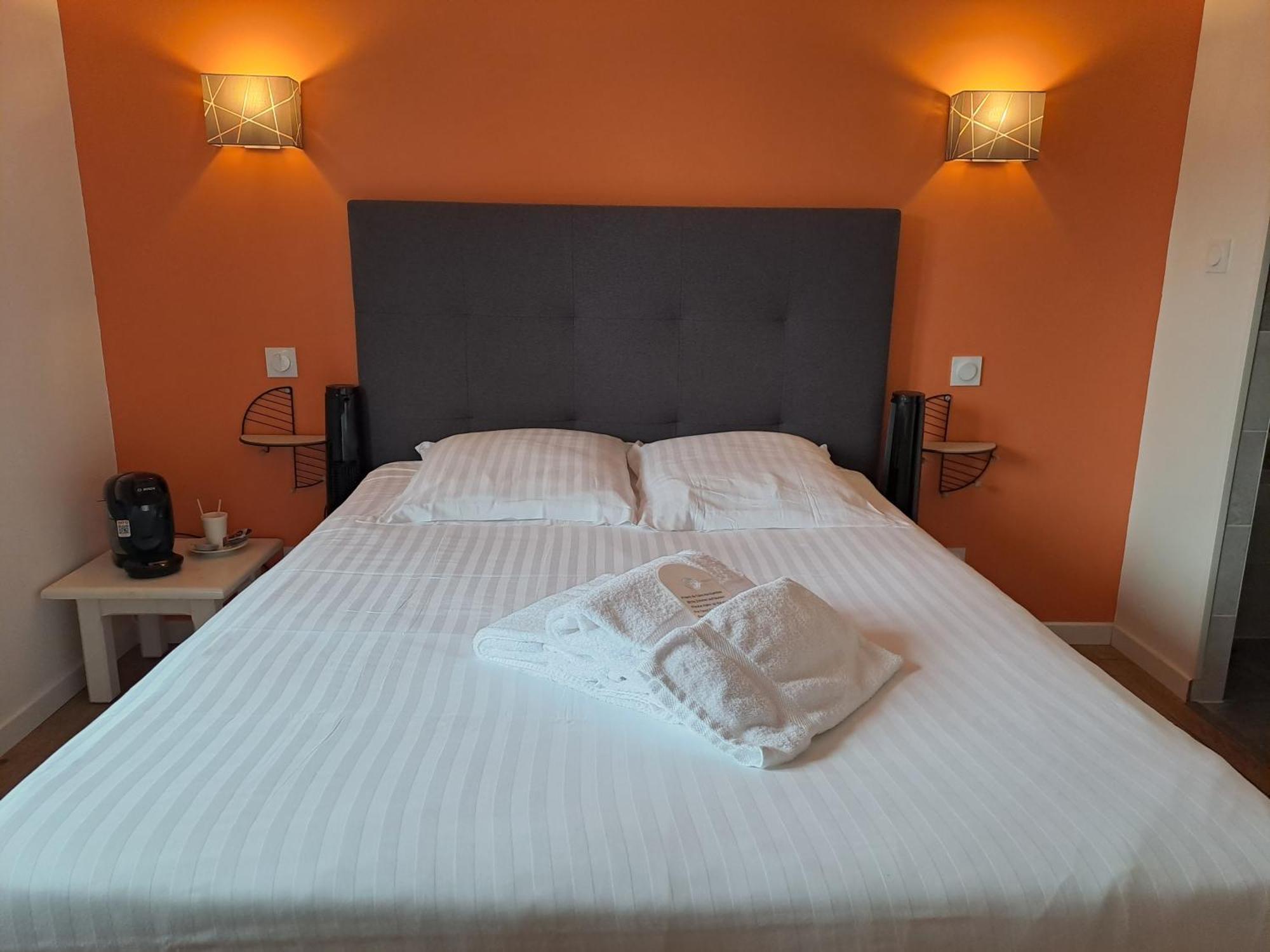Hotel L'Auberge Canaulaise ラカノー エクステリア 写真